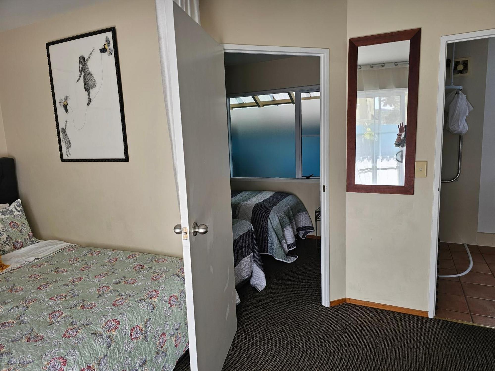 Albert Number 6 Whitianga Luaran gambar